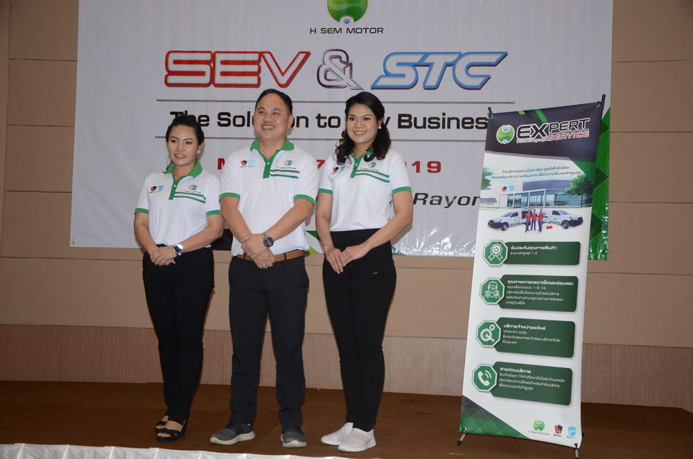 taxi-cab-381233_1280
